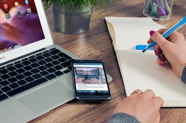 office, notes, notepad, entrepreneur, hand, secretary, employer, macbook, writing, pen, iphone, iphone6, accounting, desk, job, workplace, home office, female, office, office, office, entrepreneur, writing, writing, writing, writing, writing, iphone, accounting, job, job, job. Celebrity Trivia Myths vs Facts: US Sources You Can Actually Check