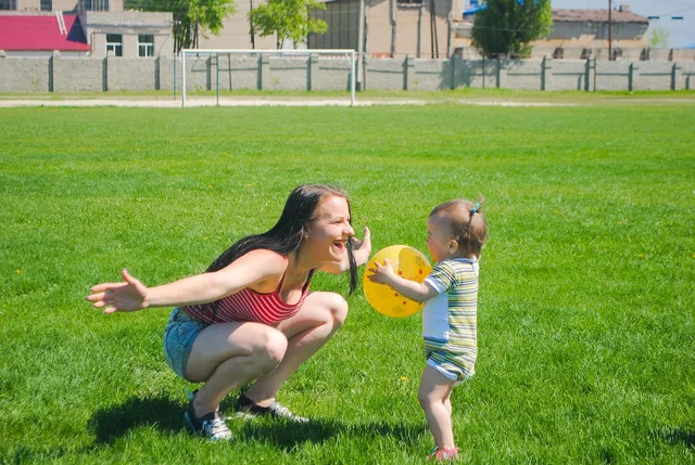family, kids, 1st of may, photographing children, small child, the park, stroll, baby, childhood, girl, mom, photo. Collecting photos for childhood photo games without a consent mistake