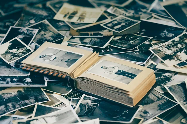 photos, nostalgia, retro, photography, woman, man, memories, photo album, photos, photos, memories, memories, memories, photo album, photo album, photo album, photo album, photo album. Childhood photo games questions: signal versus noise